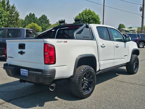 Used 2018 Chevrolet Colorado ZR2 w/ ZR2 Dusk Special Edition AWD/4WD image 4