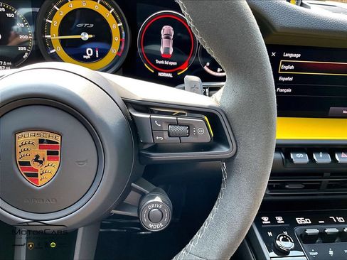 Used 2022 Porsche 911 GT3 RWD image 17