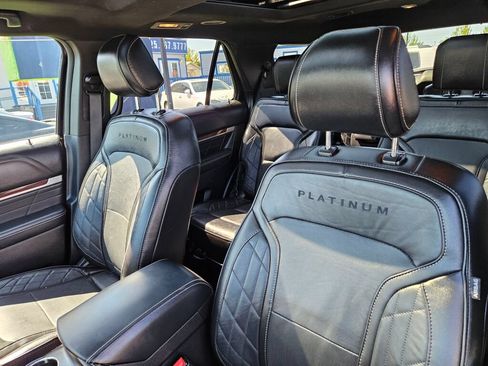 Used 2017 Ford Explorer Platinum AWD/4WD image 20