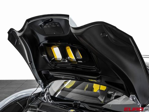 Used 2025 Ferrari SF90 Stradale XX image 10