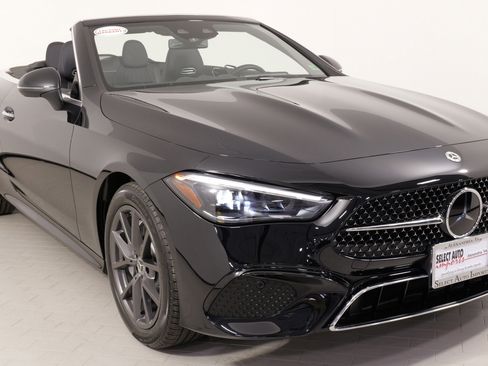 Used 2024 Mercedes-Benz CLE 300 4MATIC Cabriolet image 7