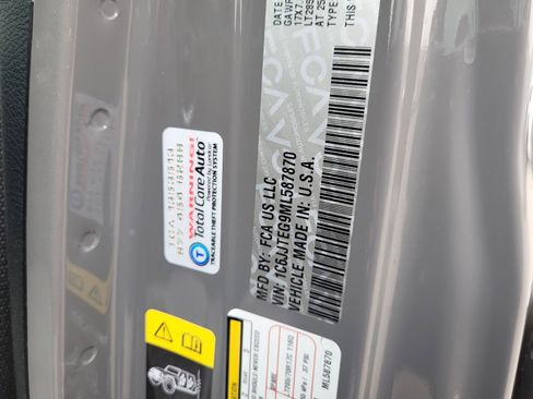 Used 2021 Jeep Gladiator Mojave image 25