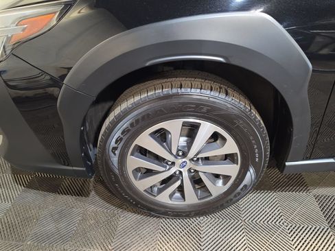 Used 2023 Subaru Outback Premium AWD/4WD image 18