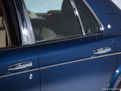 Used 2009 Bentley Arnage R image 20