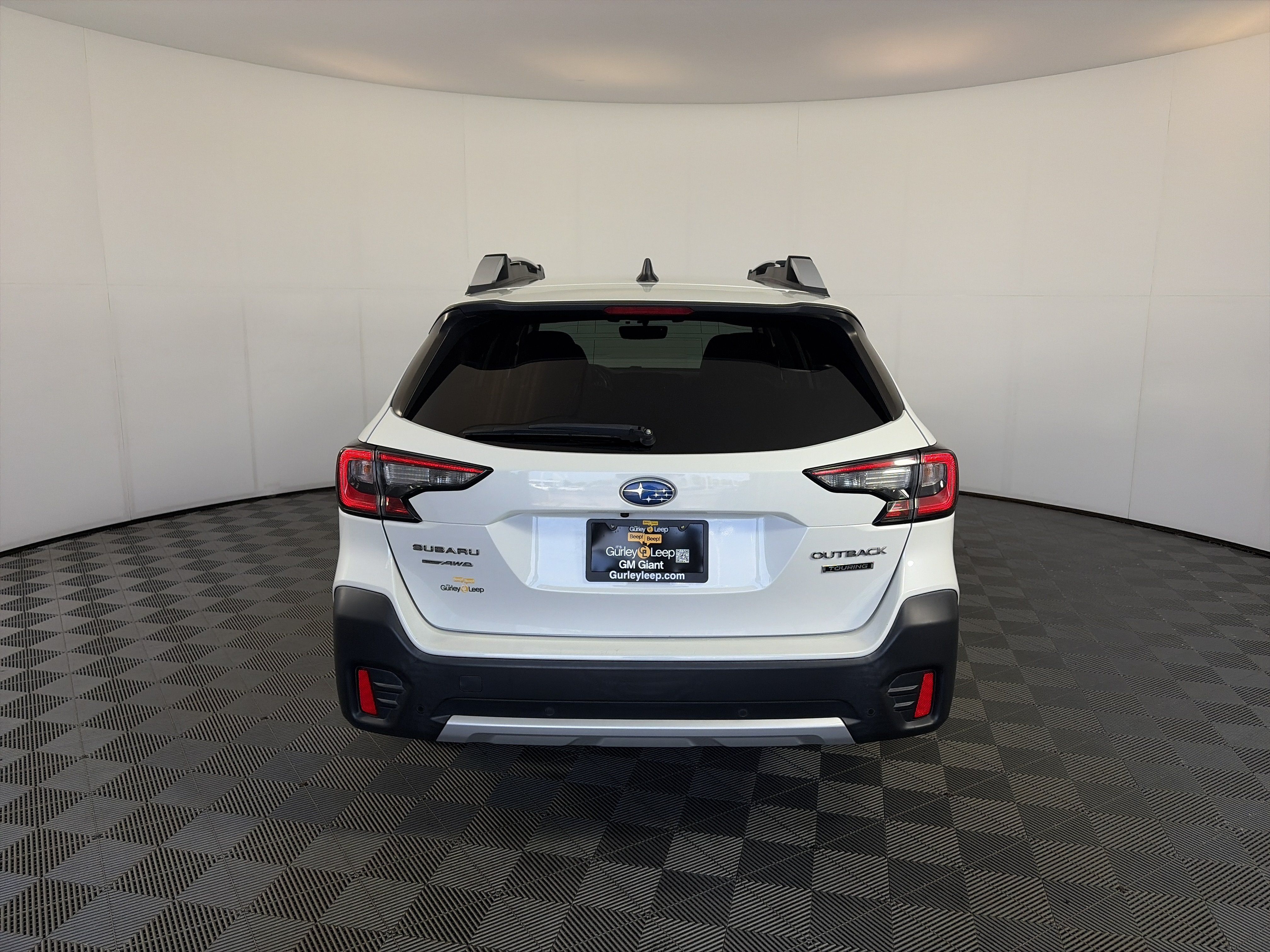 Used 2021 Subaru Outback Touring AWD/4WD image 9