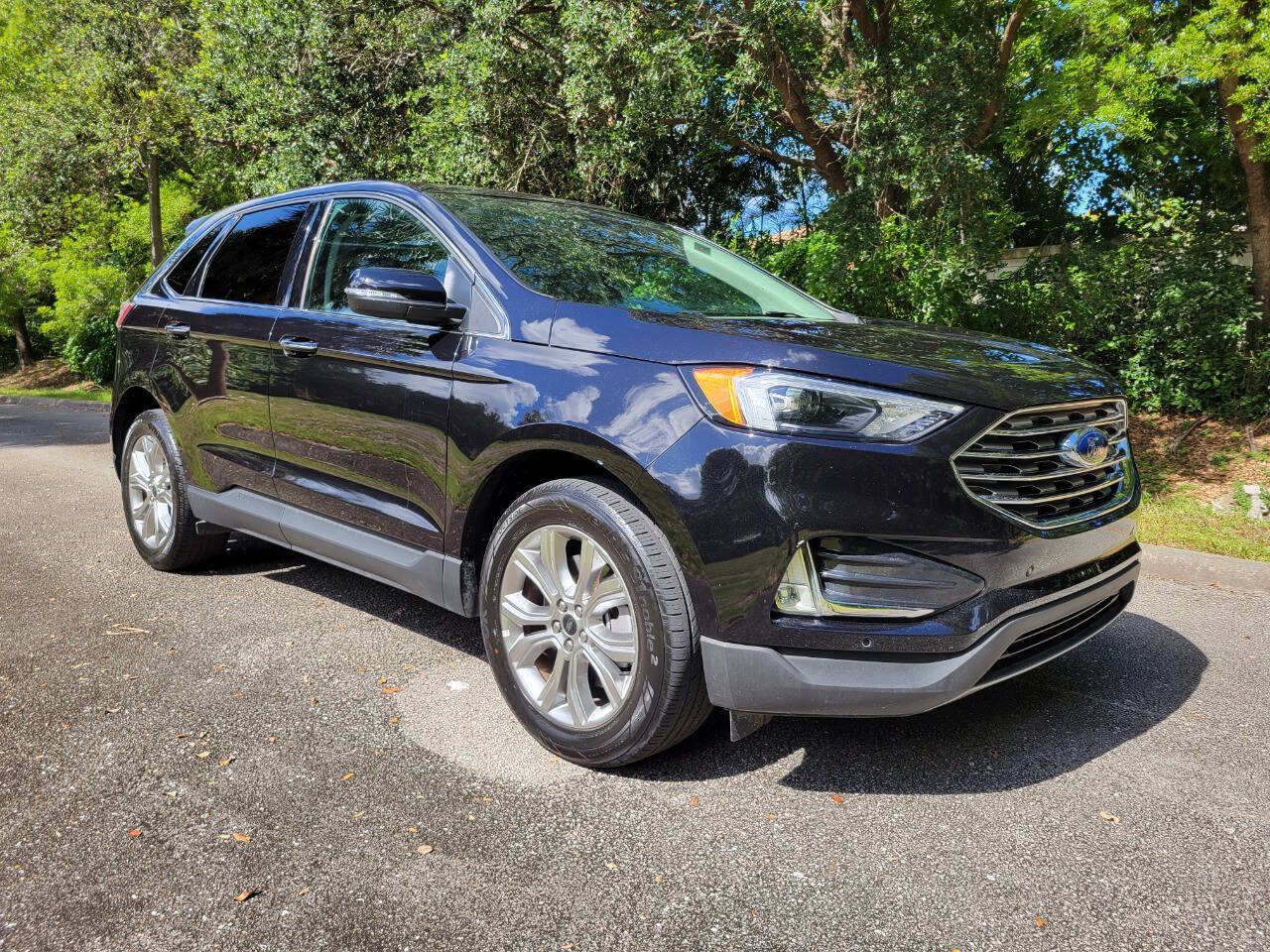 Used 2024 Ford Edge Titanium AWD/4WD image 1