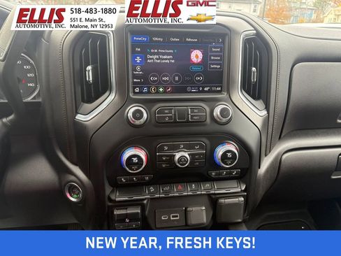 Used 2023 GMC Sierra 3500 AT4 w/ Snow Plow Prep/Camper Package image 15