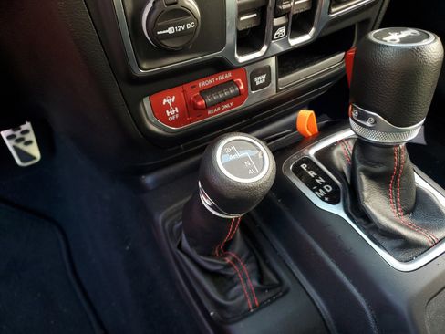 Certified 2019 Jeep Wrangler Unlimited Rubicon image 22