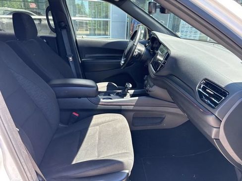 Used 2025 Dodge Durango GT AWD/4WD image 35