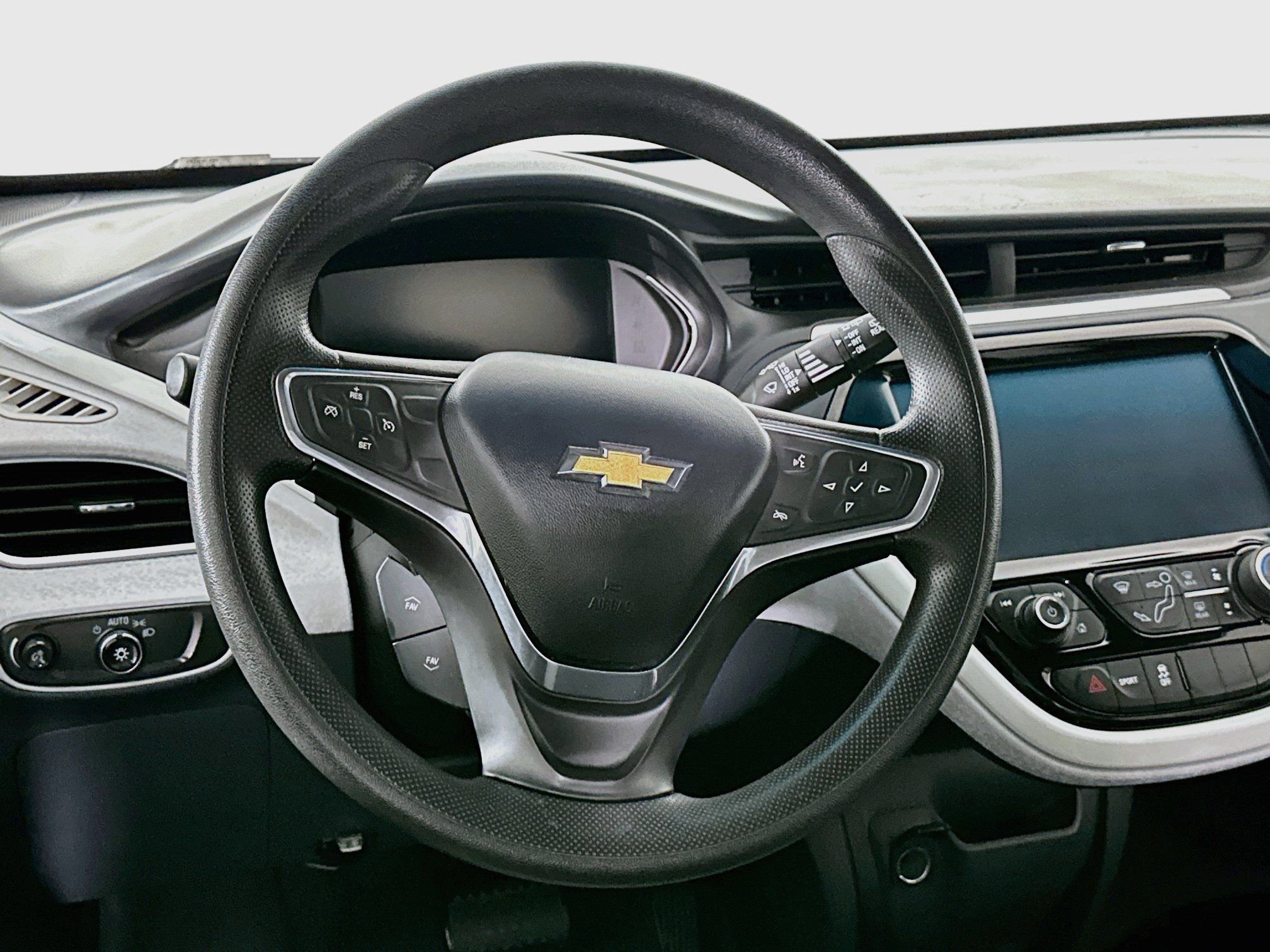 Used 2020 Chevrolet Bolt LT FWD image 17