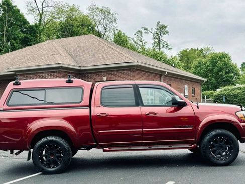 Used 2006 Toyota Tundra SR5 AWD/4WD image 2