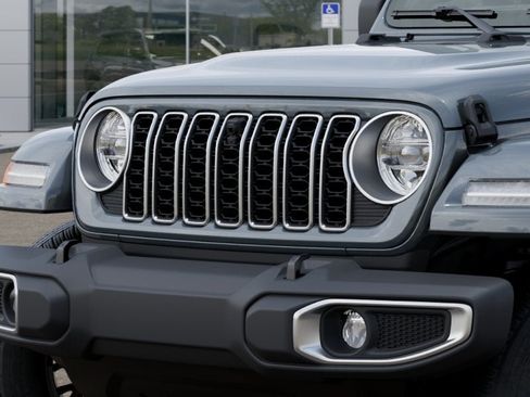 New 2026 Jeep Wrangler Unlimited Sahara w/ Safety Group AWD/4WD image 37