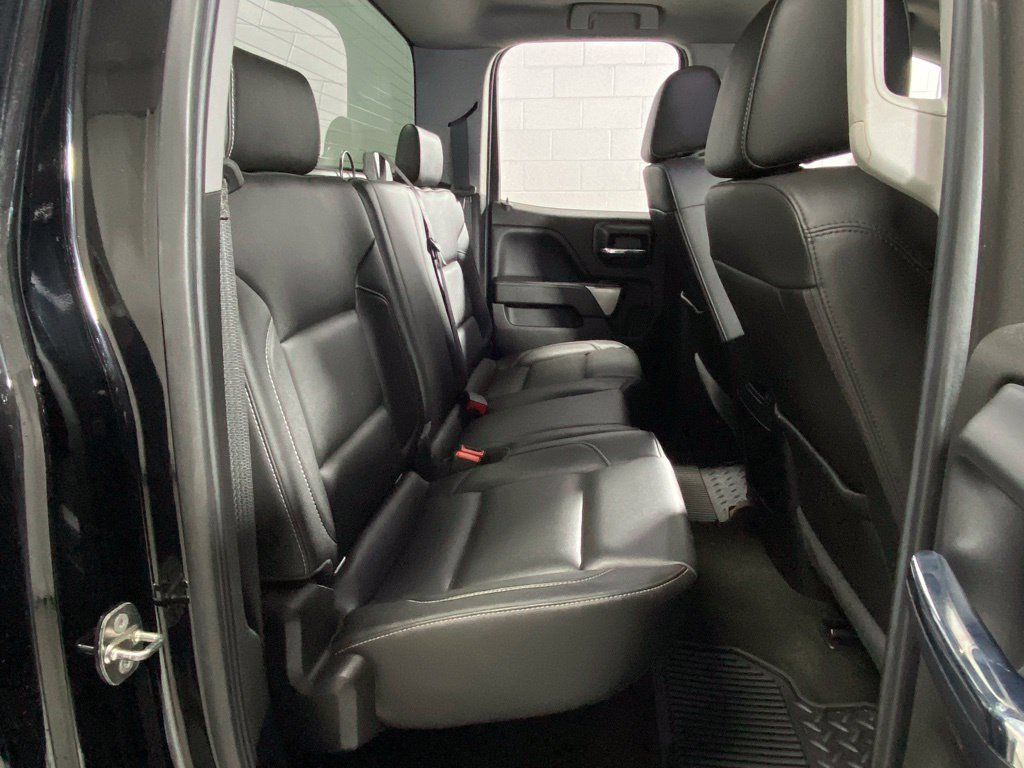 Used 2018 Chevrolet Silverado 2500 LTZ w/ Vortec Plus Package AWD/4WD image 31