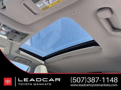 Used 2016 Lexus RX 350 AWD w/ Premium Package image 27