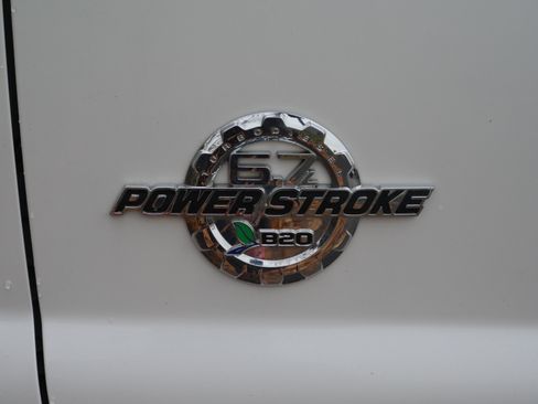 Used 2015 Ford F350 Lariat w/ Lariat Ultimate Package image 16