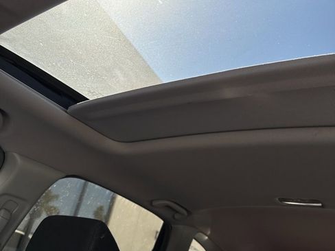 Used 2017 Honda CR-V EX image 19