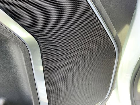 New 2026 GMC Sierra 2500 SLE image 23