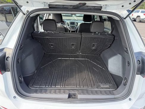 Used 2021 Chevrolet Equinox LS w/ LS Convenience Package FWD image 26