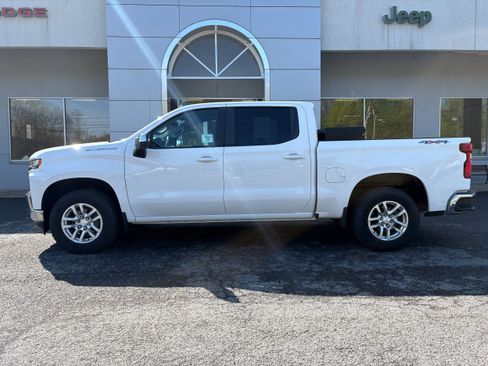 Used 2019 Chevrolet Silverado 1500 LT w/ All-Star Edition image 2