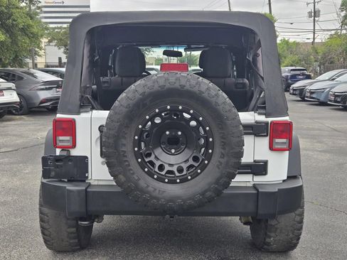 Used 2016 Jeep Wrangler Unlimited Sport w/ Quick Order Package 24S AWD/4WD image 6