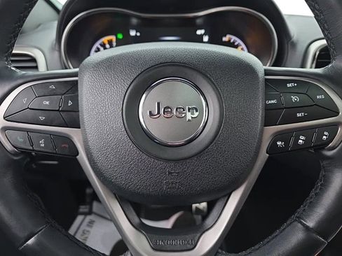 Used 2018 Jeep Grand Cherokee High Altitude AWD/4WD image 22