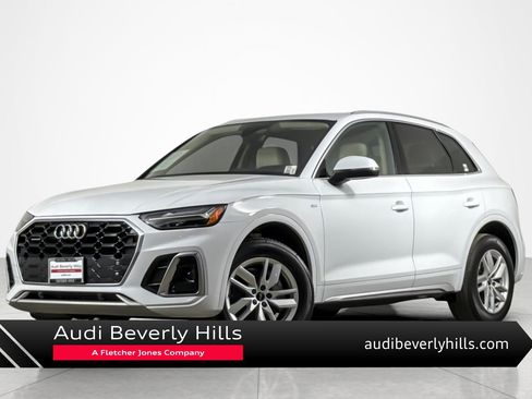 Used 2023 Audi Q5 2.0T Premium w/ Convenience Package AWD/4WD image 1