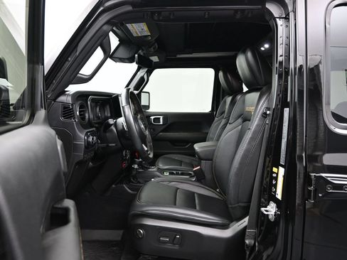 Used 2024 Jeep Wrangler Unlimited Rubicon 392 AWD/4WD image 9