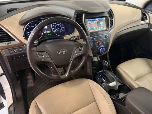 Used 2019 Hyundai Santa Fe XL FWD image 9
