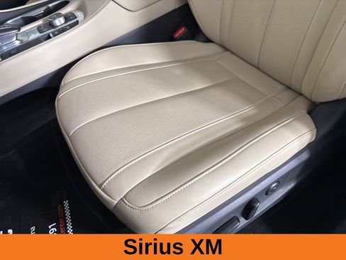 Used 2023 INFINITI QX60 Luxe w/ Performance Audio Package image 13