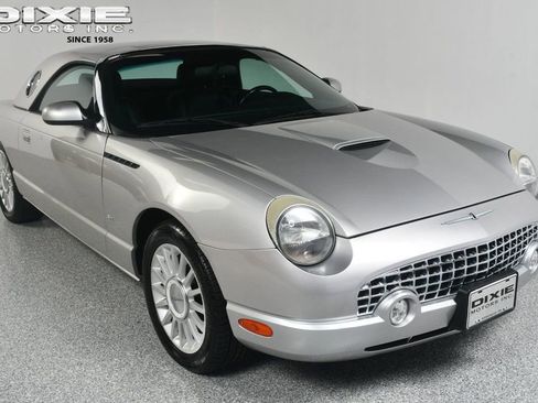 Used 2004 Ford Thunderbird RWD image 1
