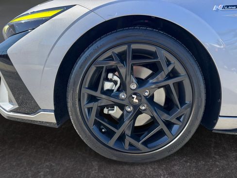 Used 2025 Hyundai Elantra N Line image 9