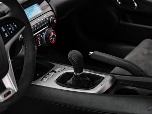 Used 2015 Chevrolet Camaro Z/28 image 51