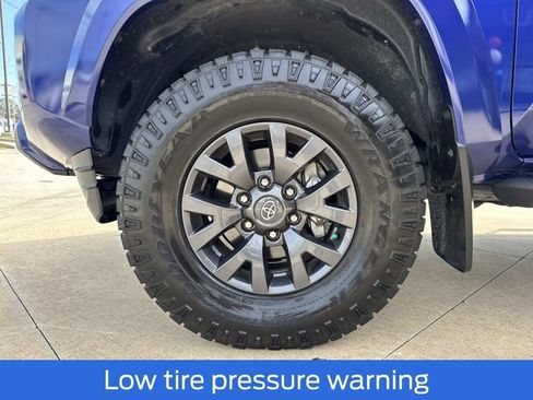 Used 2023 Toyota Tacoma SR5 image 5