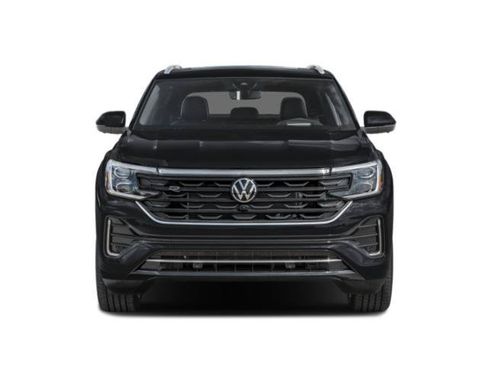 Used 2026 Volkswagen Atlas Cross Sport SEL Premium R-Line AWD/4WD image 4