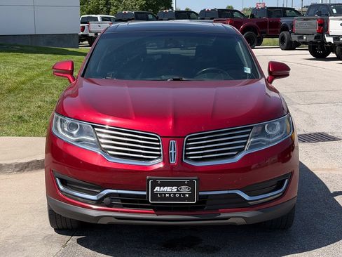Used 2017 Lincoln MKX Reserve AWD/4WD image 8