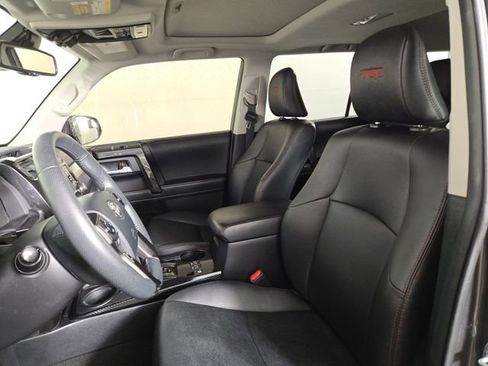 Used 2021 Toyota 4Runner TRD Off-Road Premium w/ Moonroof Package AWD/4WD image 13