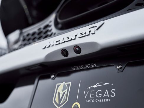 Used 2024 McLaren 750S Spider image 31