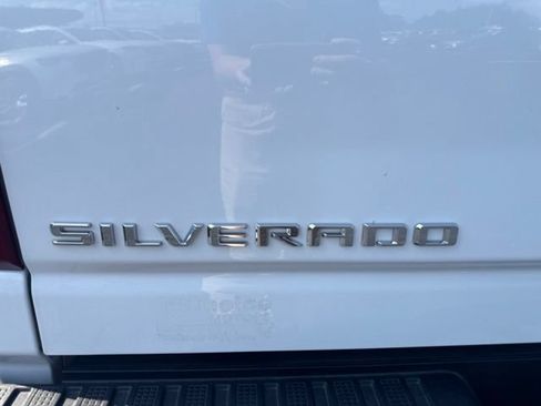 Used 2024 Chevrolet Silverado 2500 LT AWD/4WD image 22