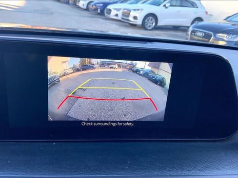 Used 2019 MAZDA MAZDA3 AWD Hatchback image 28