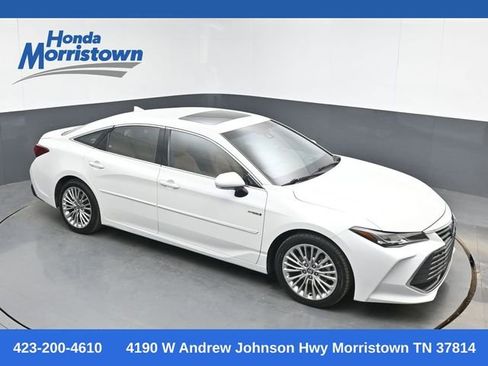 Used 2020 Toyota Avalon Limited w/ Advanced Safety Package image 1