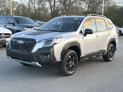 Used 2025 Subaru Forester Wilderness image 13