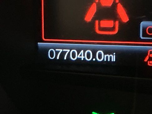 Used 2020 Ford Edge ST w/ Equipment Group 401A image 5