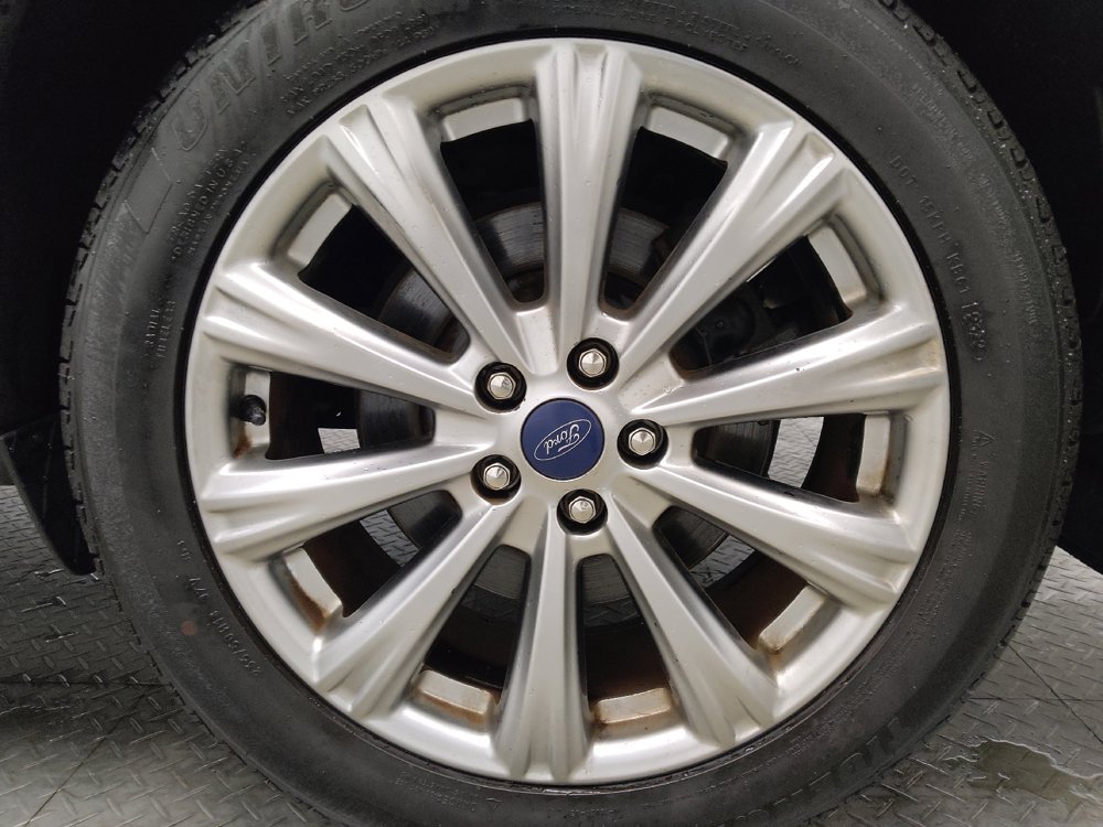 Used 2018 Ford Escape Titanium w/ Ford Safe & Smart Package AWD/4WD image 31