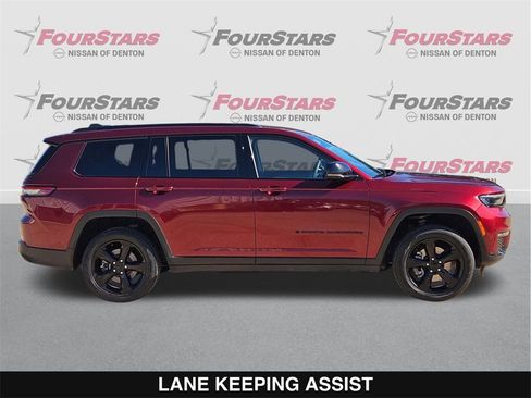 Used 2023 Jeep Grand Cherokee L Limited w/ Black Appearance Package image 3