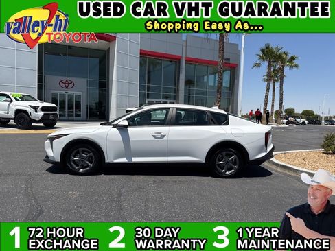Used 2025 Kia K4 FWD image 1