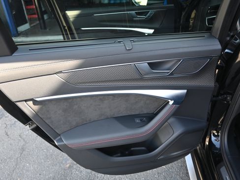 Used 2021 Audi RS 6 AWD/4WD image 61