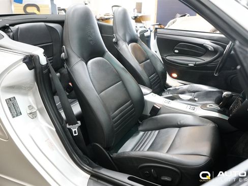 Used 2004 Porsche 911 Turbo image 17