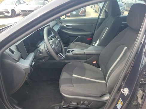 Used 2025 Hyundai Sonata SEL FWD image 15