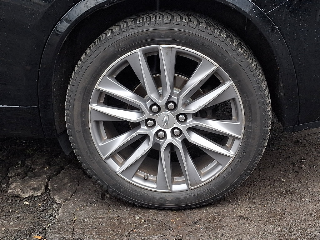 Used 2020 Cadillac XT6 Sport AWD/4WD image 32