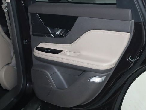 Certified 2023 Lincoln Corsair Standard w/ Equipment Group 101A image 30